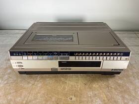 Hitachi Vt-9500a Vcr Video Deck - For Parts