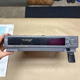 Hitachi Vt-f370 Vcr Vhs Player With Tape Tested Clean Works Excellent