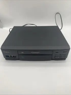 Vt-f391aw Hitachi Hi-fi Stereo Digital Audio Tracking Vcr No Remote/ Working Vt-f391aw Hitachi Hi-fi Stereo Digital Audio Tracking Vcr No Remote/ Working