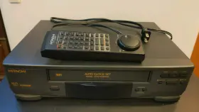 Vt-fx6025 Hitachi Untested Vcr Hi-fi - Remote Included Cleaned