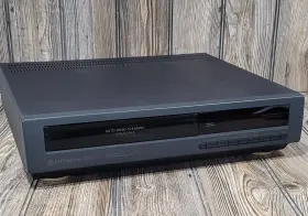 Vt-m141a Hitachi Vcr Vhs Auto Head Cleaning Intelascan. No Remote Tested Vt-m141a Hitachi Vcr Vhs Auto Head Cleaning Intelascan. No Remote Tested