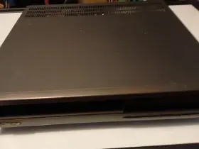 Vt-m151a Hitachi Vhs Player For Parts Turns On And Then Off No Front Door