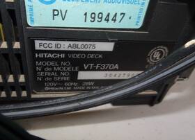 Hitachi Vt-m370a Vhs Player Da4 Digital Auto Tracking Video Deck With Remote