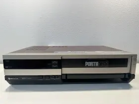 Vt-tu94a Hitachi Vintage Vt-94a/vt-tu94a Portadeck Vcr Vhs And Tuner Combo New