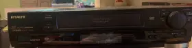 Vt-ux617a Hitachi Ux625 Ultravision Hi-fi Stereo Vhs Vcr Works Great