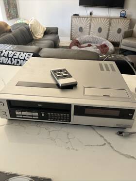 J. C. Penney 686-5053 Jcpenney Vcr 4 Head System Vhs Player With Remote Vintage Not Working