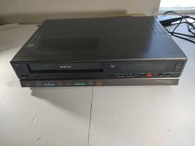 J. C. Penney 686-6073 Jcpenney Vcr Model 686 - 6073 Recorder With Remote And Manual Inch Parts Only Japan