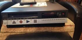 Jvc Ah-8500u 4 Head Vhs Vcr Good Condition Works Well Collectors Item