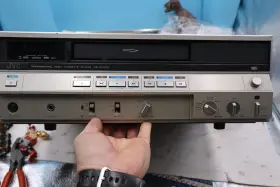 Bp-5300u Jvc Vintage Bp-5300u. No Power Heavy For Parts Returns But Its Cool