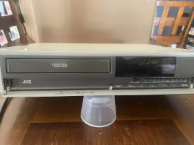 Br-3200u Jvc Vhs/vcr Br-3200u Jvc Vhs/vcr