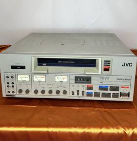 Jvc Br-7000ur Powers On Stereo Video Cassette Recorder Hi-fi Duplicator -as Is