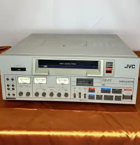 Br-7000ur Jvc Powers On Stereo Video Cassette Recorder Hi-fi Duplicator -as Is