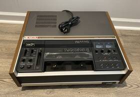 Jvc Cr-6060u Vintage Professional Video Cassette Recorder - Powers On Sold As Is