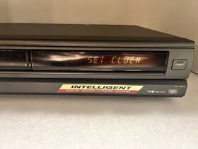 Jvc D740u Rare Hr-d740u Vcr 4-head Intelligent Vhs Recorder Tested Working No Remote