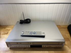 Jvc Dr-mv7 Vcr Dvd Player/recorder With Remote Video Conversion Digitize- Works
