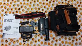 Jvc Gr-ax202u Compact Vhs-c Camcorder Gr-ax202 Bonus Carry Bag