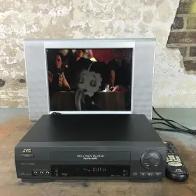 Hr-vp58u Jvc H.5 C 20241008 Cb.23 Vhs Vcr With Remote Tested And Working