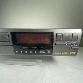 Jvc Hr-4700u Vcr Super Player - For Parts Or Repair Unit Does Not Power On