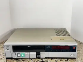 Hr-d150u Jvc Vcr With Remote Rare 1980 S Early Model For Parts Not Working