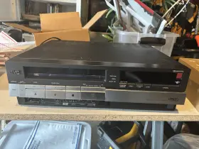 Hr-d235u Jvc Vcr Turns On Heads Run But Im Not Seeing Anything The Screen