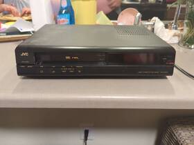 Jvc Hr-d310u Video Cassette Recorder Vhs With Remote Tested And Works