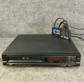 Hr-d620u Jvc Video Cassette Recorder 4-head Hq Vhs Dual Screen Programming