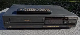 Hr-d860u Jvc 4 Head Hi-fi Stereo Vcr With Working Remote For Parts No Power