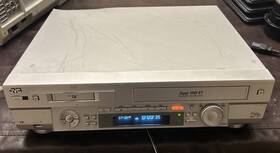 Jvc Hr-dvs2 Mini Dv Super Vhs Player Recorder Hi-fi Vcr - No Remote Tested