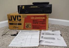 Jvc Hr-j4005um Working Vcr With Original Box Manual Remote And Antenna Vintage