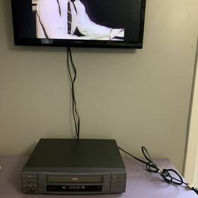 Jvc Hr-j400u Vhs Video Cassette Recorder Player Tested And Works No Remote