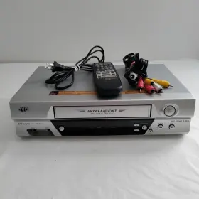 Hr-j4010um Jvc Vcr 4-head With Remote Rca Cables Tested And Works Hr-j4010um Jvc Vcr 4-head With Remote Rca Cables Tested And Works