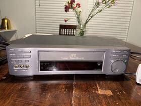 Jvc Hr-j600u Vcr Hyper Bass Sound Tested And Works. With Video Cable. No Remote