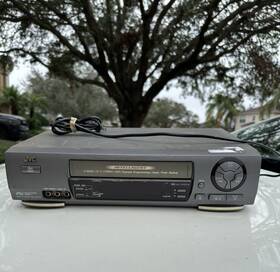 Jvc Hr-j7005um 6 Head Stereo Vcr Video Cassette Recorder - Untested No Remote