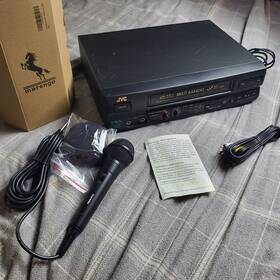Jvc Hr-p61k Multi Karaoke Multisystem Ntsc/pal/mesecam Vcr Vhs Player New Mic