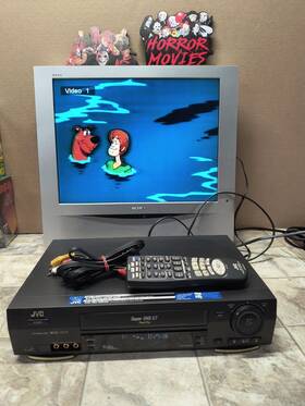 Jvc Hr-s3800u Super Vhs Et Plug And Play Vcr 4-head Hi-fi Stereo With Remote