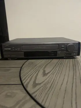Hr-s7200u Jvc Vhs Player Recorder Turns On Not Working