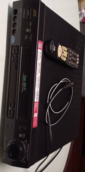 Jvc Hr-s7600u-s-vhs Hr-s7600u Player-s-vhs Et Tdynamic Drum System Mts Decoder Digital Tbs/nr