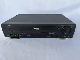 Hr-s7800 Jvc Super Vhs Et 4 Head Vcr Plug And Play Hifi/no Remote