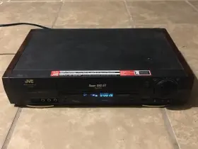 Hr-s7900 Jvc U Super Vhs Vcr Wood Sides Works Rare