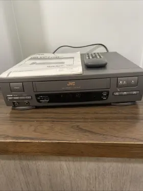 Hr-vp412u Jvc Hr-vp412 Vhs Vcr Hi-spec Drive With Remote And Instructions Manual