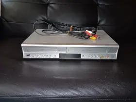 Hr-xvc19 Jvc Dvd Vcr Combo Player Vhs Recorder Hi Fi Stereo Tested No Remote