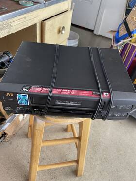 Jvc Hrj64ou Video Cassette Player/recorder