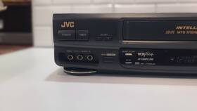 Jvc J70o2um Vcr Hr-j7002um 4 Head Hifi Video Cassette Recorder For Parts Only Tape Stuck