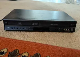 Jvc-hrxvc15 Jvc Vcr Dvd Combo Player - Tested No Remote Jvc-hrxvc15 Jvc Vcr Dvd Combo Player - Tested No Remote