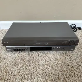 Sr-v101us Jvc Super Vhs Et S-vhs Professional Series Recorder Vcr Tested Sr-v101us Jvc Super Vhs Et S-vhs Professional Series Recorder Vcr Tested