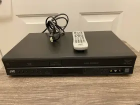 Xvc14bus Jvc Vcr Dvd Combo Hr -xvc14bus 4 Hi-fi Stereo With Original Remote