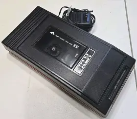 Lr-80a Klh Vintage Legend Video Cassette Vhs Rewinder With Cord Tested And Works