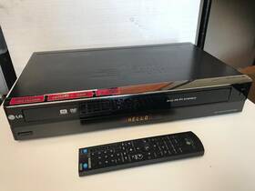 Lg 897t Rc897t Combination Vcr/dvd Recorder With Remote In Good Working Condition