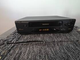 Magnavox 73287201 Vintage Vcr S/n No Remote