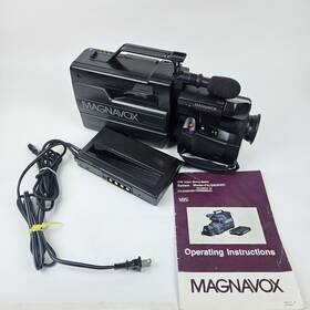 Magnavox Cvj340av01 Vhs Video Movie Maker With Ac Adapter And Manual Turns On